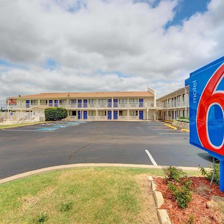 Motel 6 - Oklahoma City Airport Exterior foto